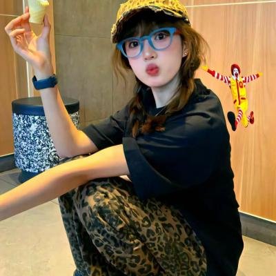 我们俩的婚姻